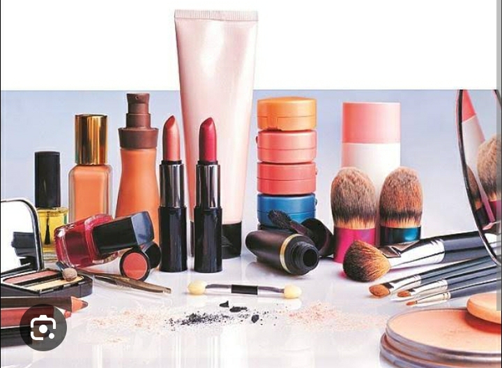 Personal & Beauty /  مستلزمات العناية  شخصية ، و الجمال 